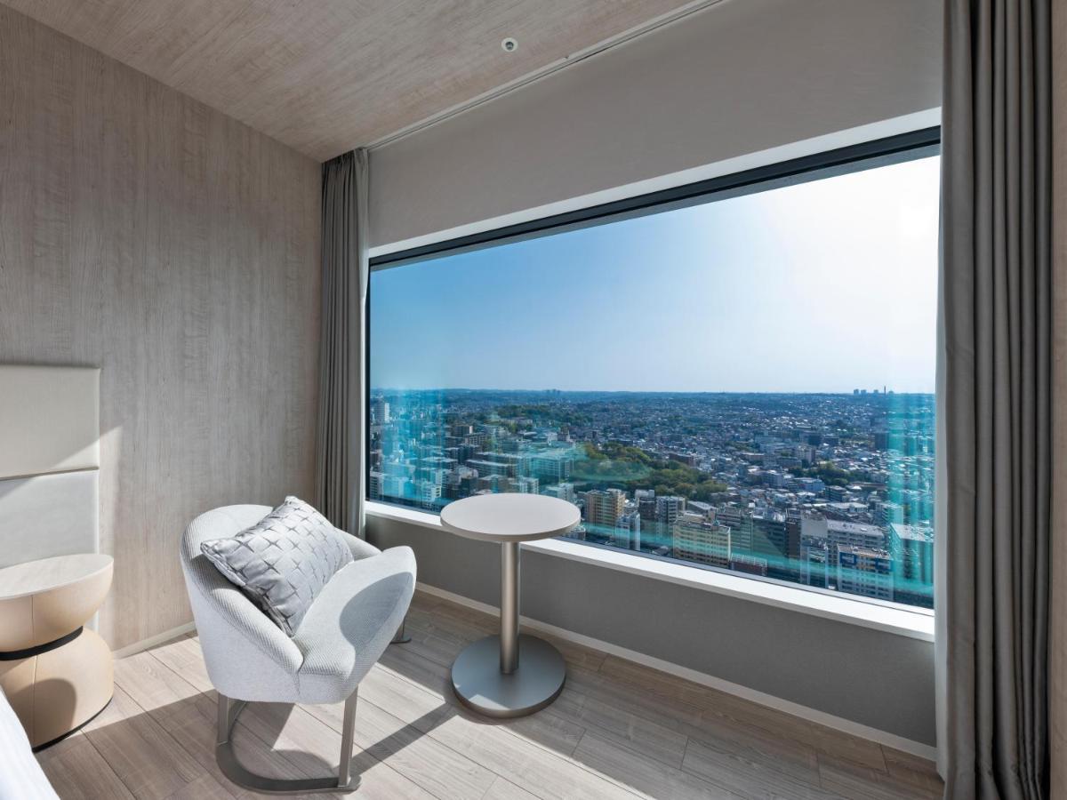 Mitsui Garden Hotel Yokohama Minatomirai Premier 외부 사진 A room at the hotel