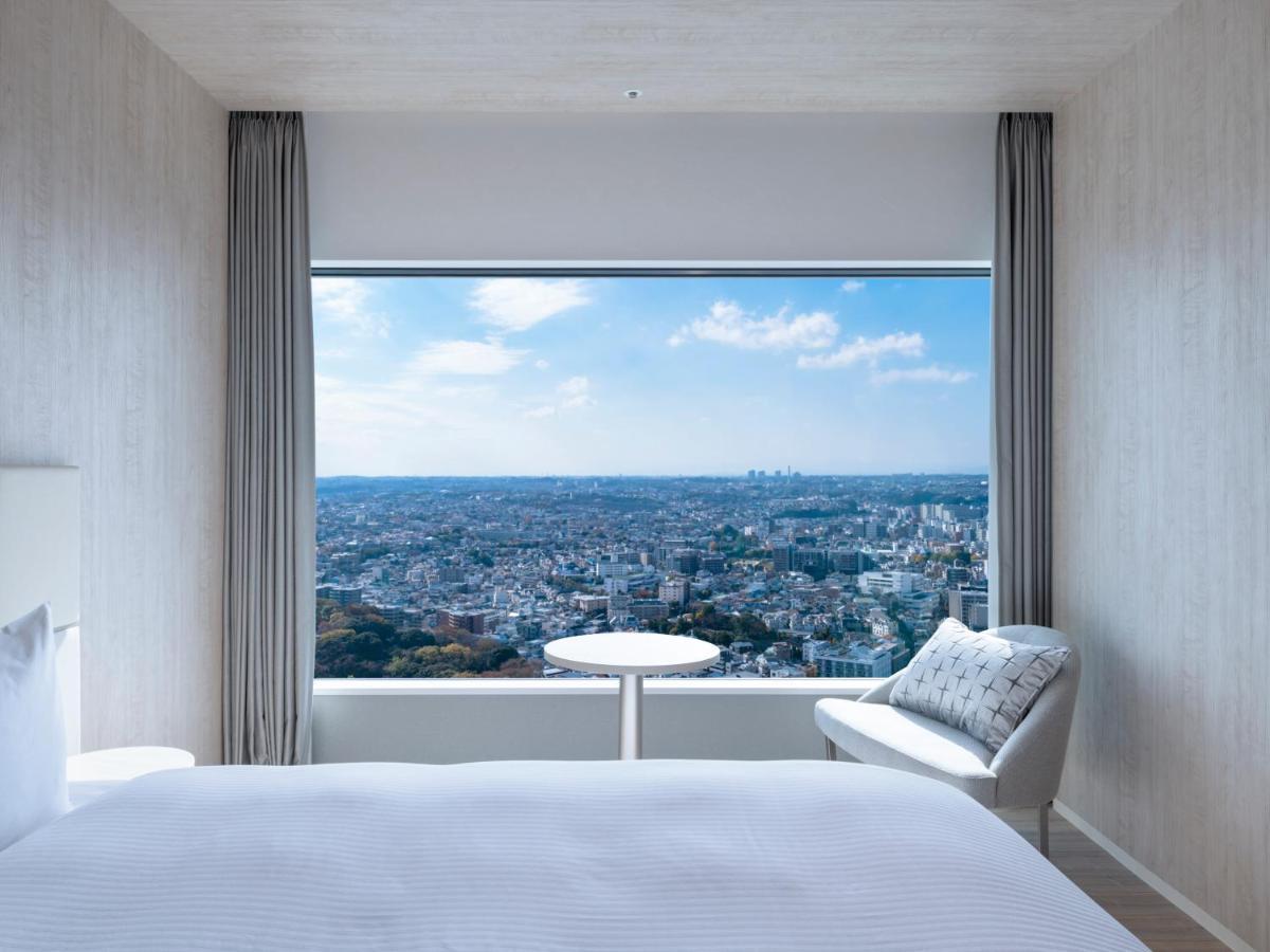 Mitsui Garden Hotel Yokohama Minatomirai Premier 외부 사진 A guest room at the hotel