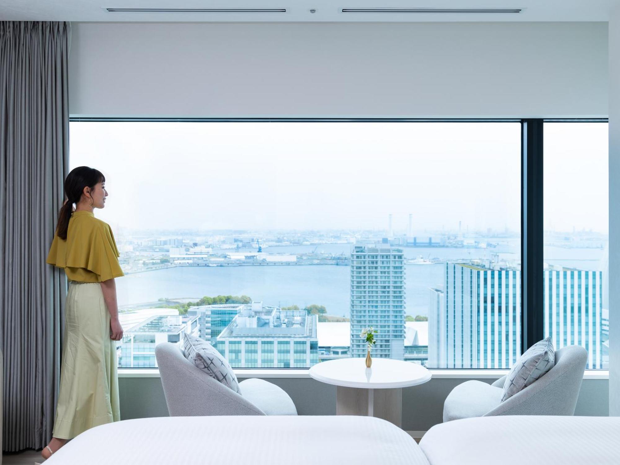 Mitsui Garden Hotel Yokohama Minatomirai Premier 외부 사진 A guest room at the hotel